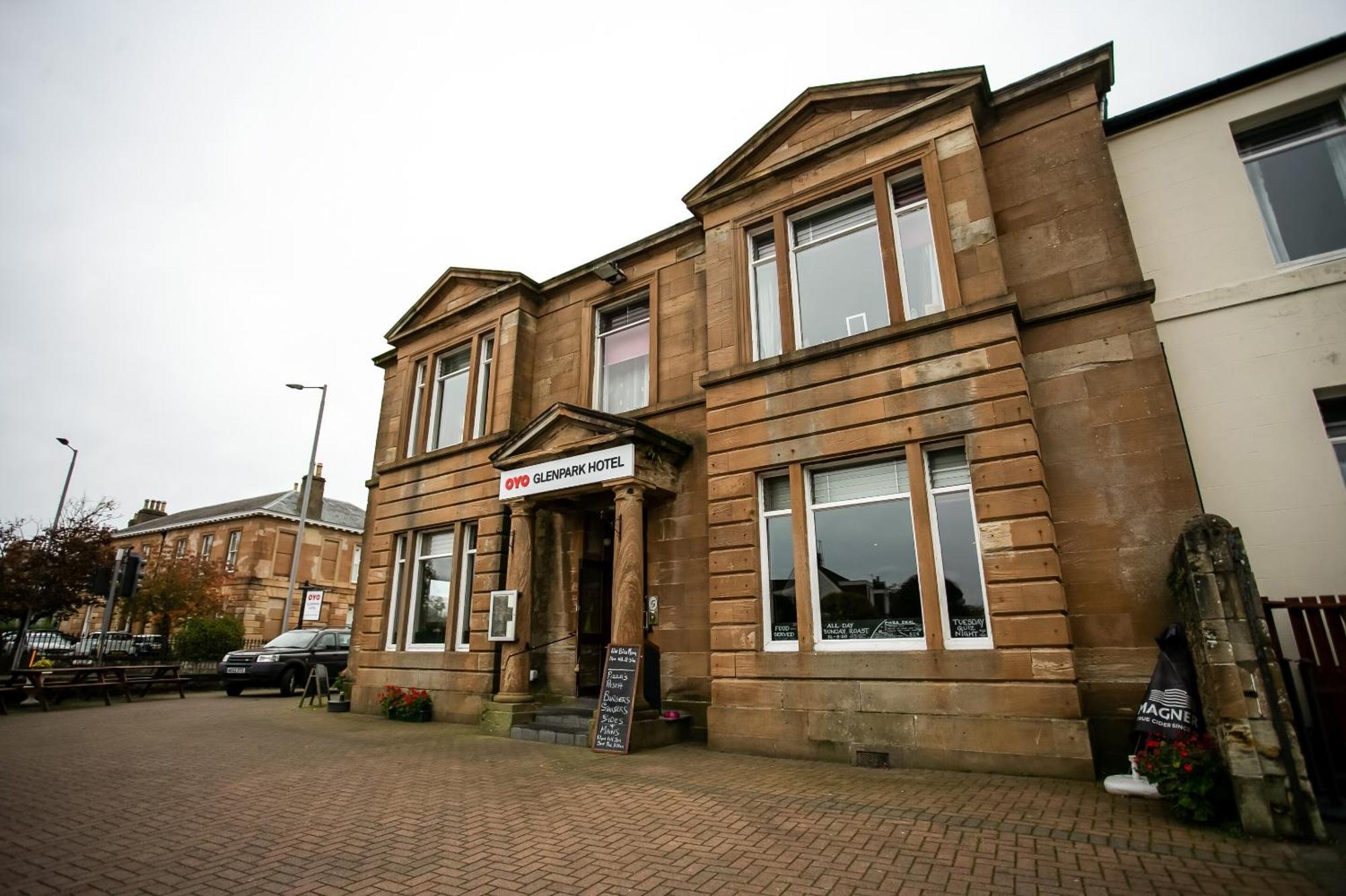 Oyo Glenpark Hotel, Ayr Central Exteriör bild