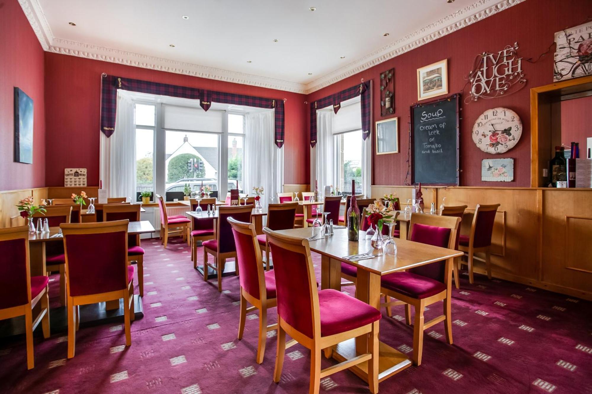 Oyo Glenpark Hotel, Ayr Central Exteriör bild