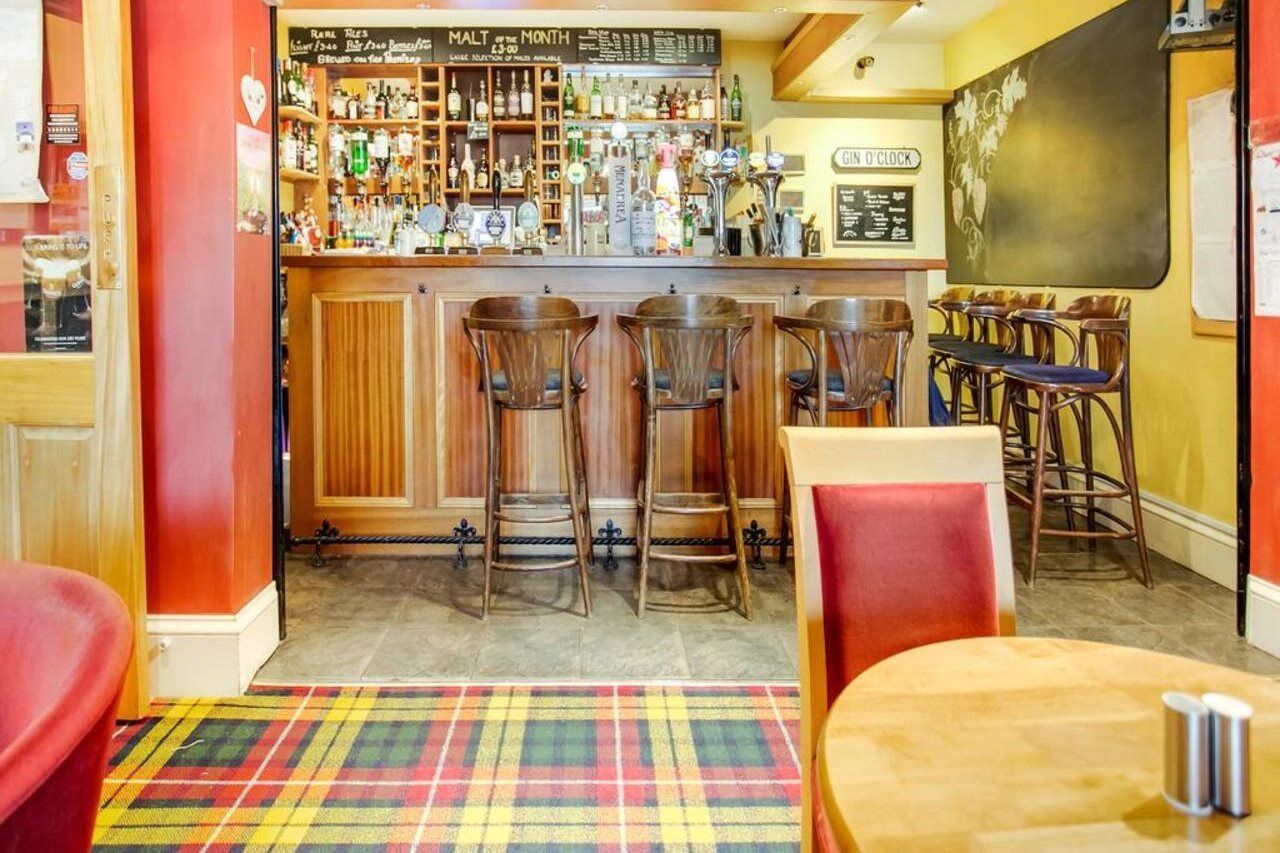 Oyo Glenpark Hotel, Ayr Central Exteriör bild